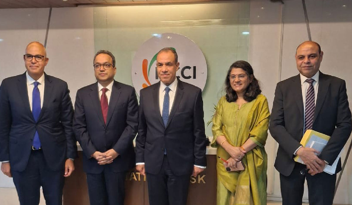 Dr. Badr Abdel Aty, Egyptian Expatriates Affairs, met with Harsh Agarwal, President of the Federation of Indian Chambers of Commerce and Industry (FICCI)