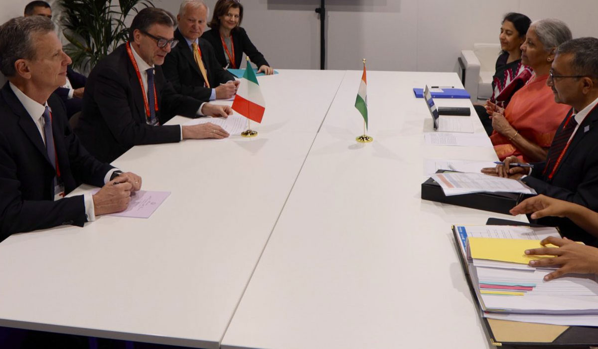 India-Italy explored ways to strengthen  economic ties and enhance cooperation at ADB meet