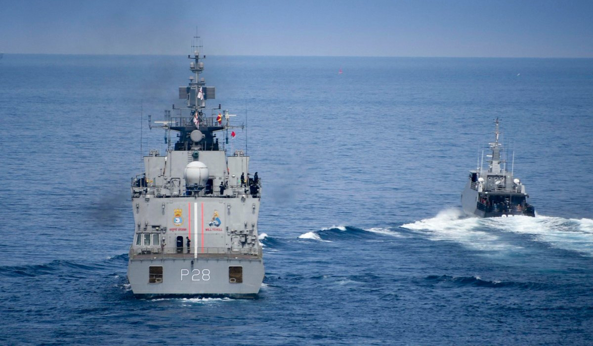 Indian and Philippine Navies Conduct First Joint Sail in South China Sea