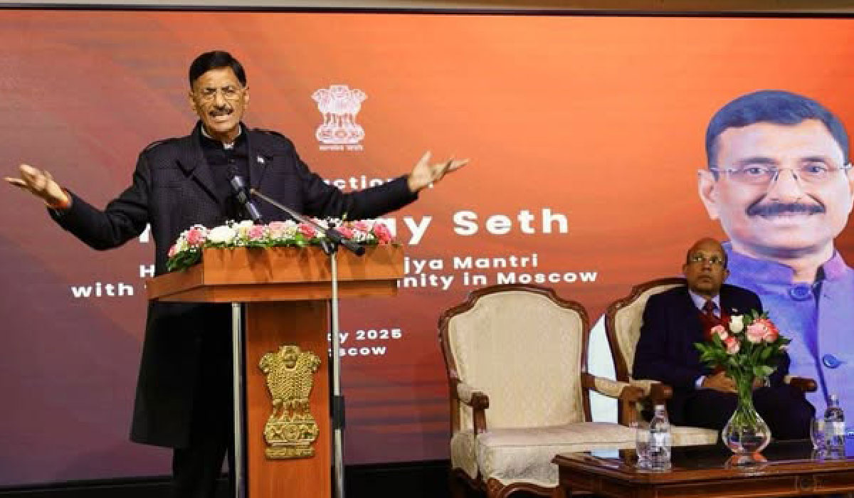 Raksha Rajya Mantri appreciated Indian  diaspora for their  valuable contributions to strengthening India-Russia relations