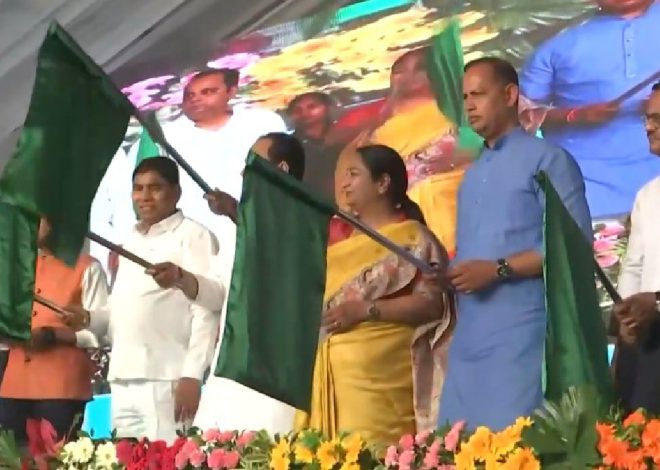 CM Rekha Gupta Marks Green Milestone with 105 Electric Buses and New DTC Depot in Narela