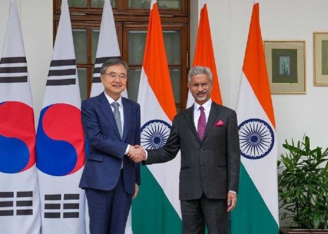 Strengthening Ties: Jaishankar, Cho Hyun Discuss Trade, Defence, and Clean Energy