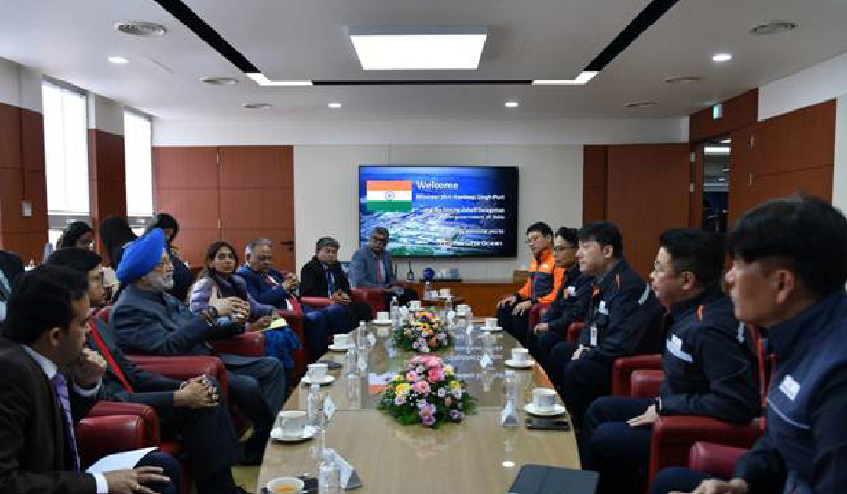 India Looks to Korea’s Maritime Strength: Hardeep Singh Puri’s Visit to Hanwha Ocean Signals Strategic Shift
