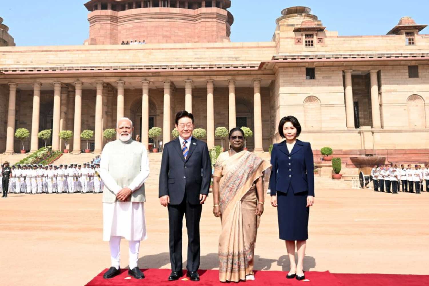 Ceremonial Grandeur at Rashtrapati Bhavan: President Lee Jae Myung’s Visit Signals New Momentum in India–South Korea Ties